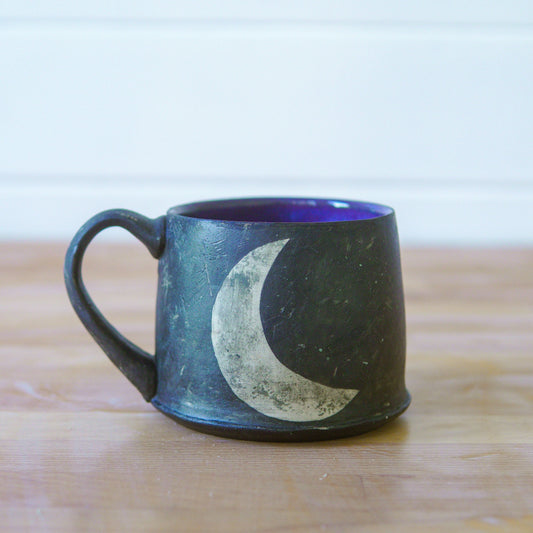 Luna Mug 1